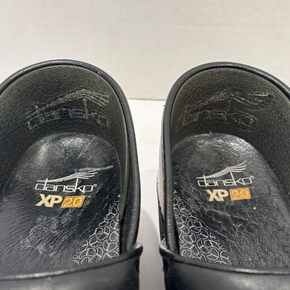 Dansko XP 2.0 ALL Black Leather Clogs Nursing Shoes Mens 7 Womens 9.5-10 EU 40 - Picture 2 of 10